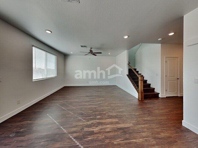 Building Photo - 8875 N 171st Drive