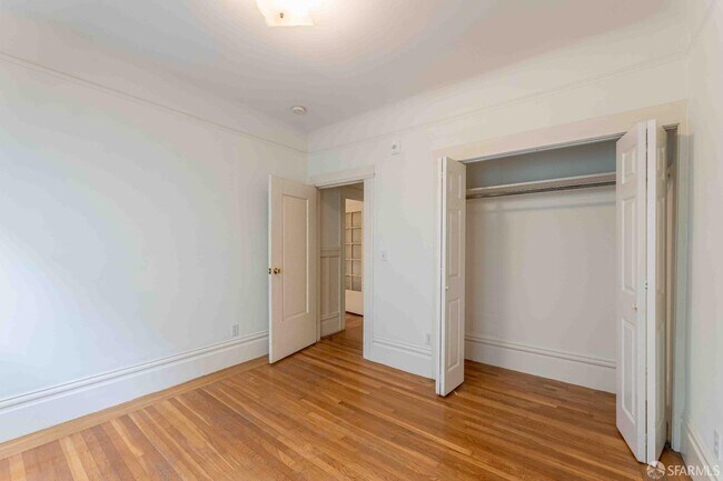 Foto del edificio - 1846 Larkin St