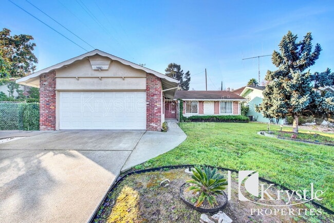 Building Photo - 306 Keats Dr