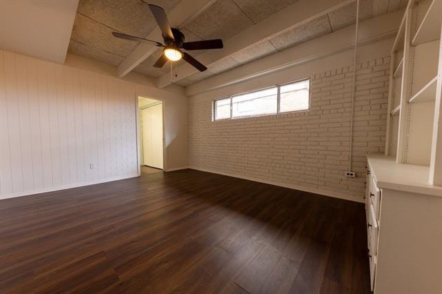 Foto del edificio - 5113 Donnelly Ave
