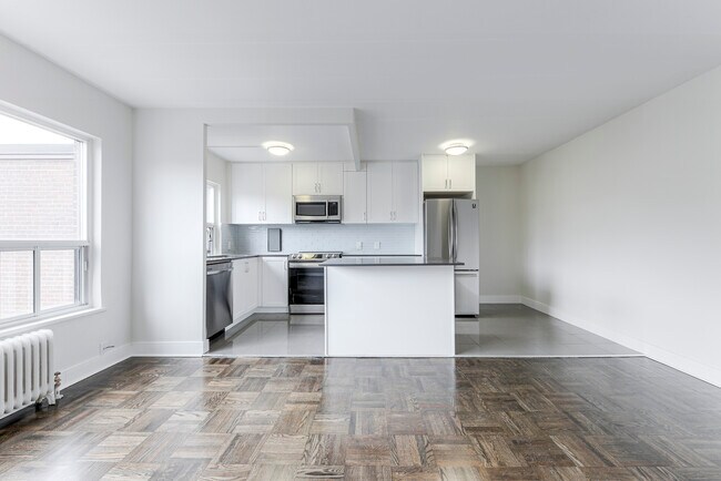 Photo du bâtiment - Stephen Apartments