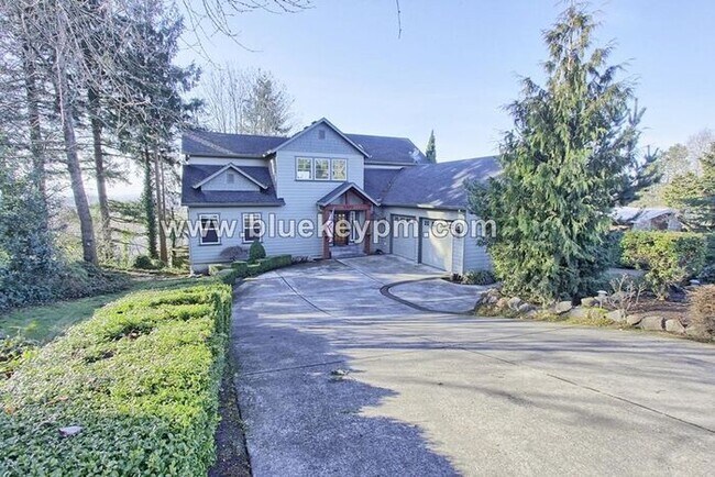 Foto del edificio - Vancouver Lake Overlook 3 Bed, 3.5 Bath Lu...