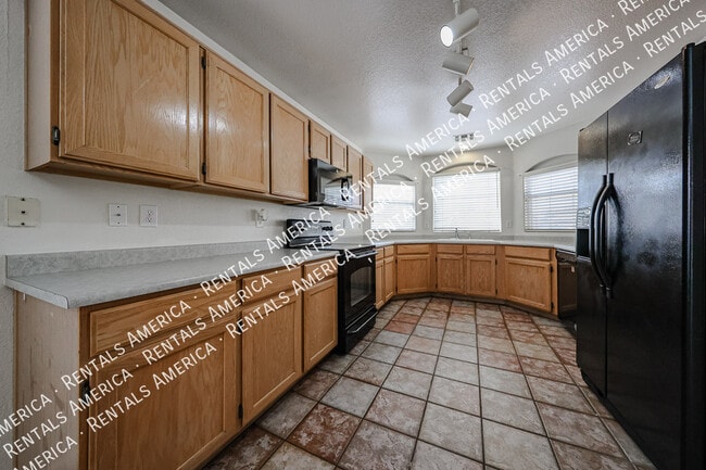 Foto del edificio - 3884 E Douglas Loop