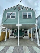 Building Photo - 1620-1620 Magnolia St