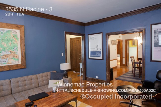 Building Photo - 3535 N Racine Ave
