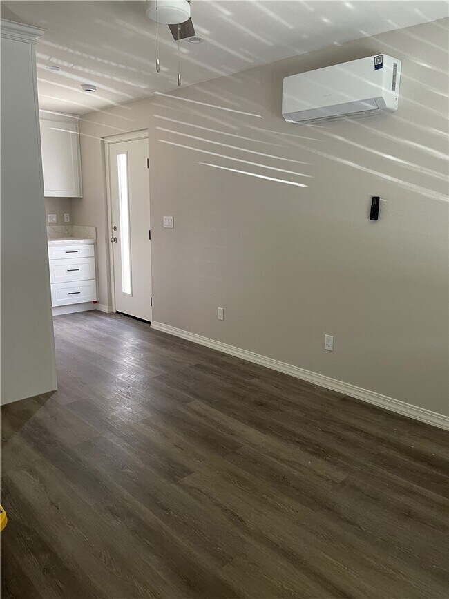 Foto del edificio - 39559 Oak Cliff Dr