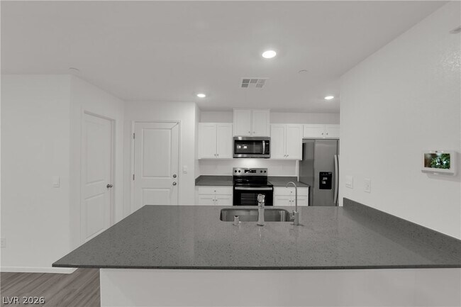 Building Photo - 6917 Stafford Hl St