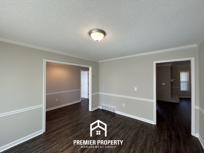 Photo - NEWLY RENOVATED 4BR/2.5BA Luxury Home | 2,613 Sq Ft, Vaulted Ceilings & Soaking Tub