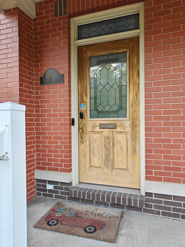 Front Door - 5360 Delmar Blvd