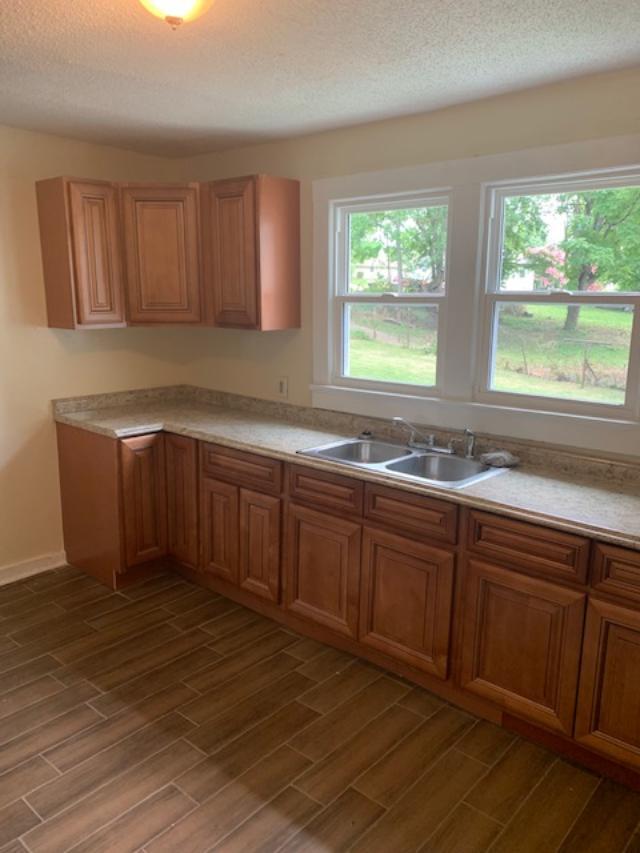 Building Photo - 2433 Cecil Ave