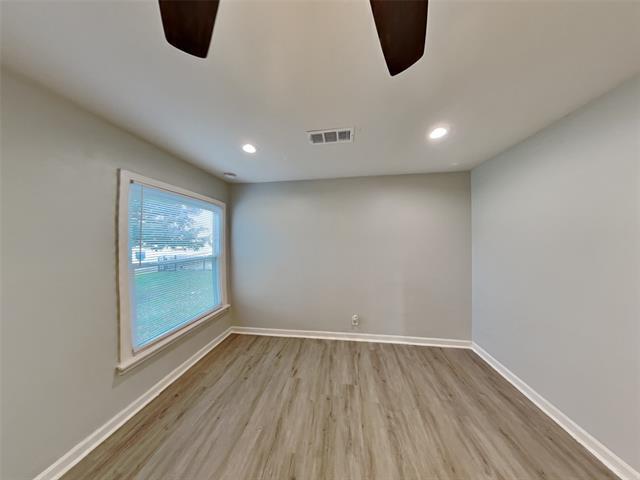 Building Photo - 2118 Norwood Dr