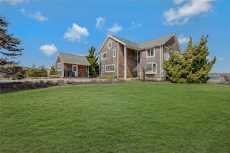 Building Photo - 370 Fishermans Beach Rd