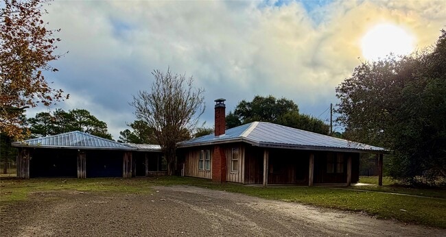 Building Photo - 3175 US-69