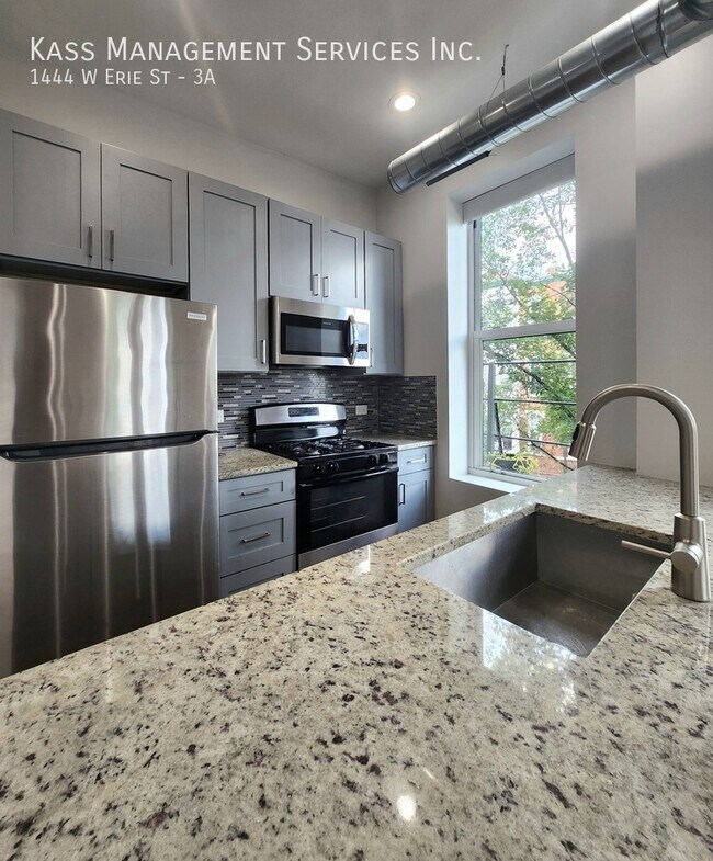 Foto del edificio - 1444 W Erie St