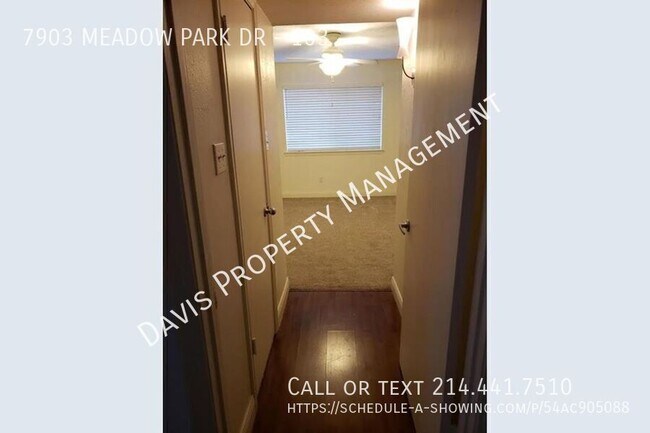 Foto del edificio - 7903 Meadow Park Dr