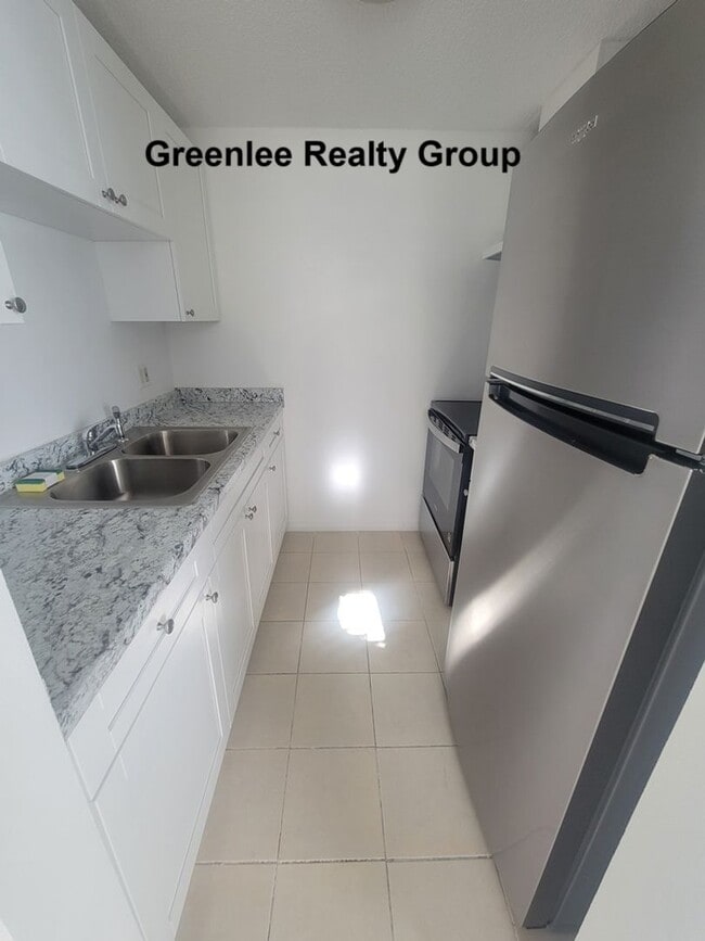 Building Photo - Adorable 1 Bed/1 Bath Villa in the 55+ New...