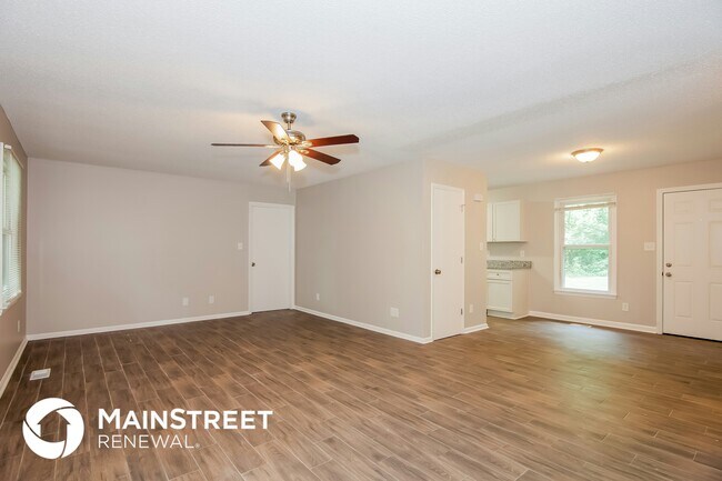 Foto del edificio - 4511 Longbriar Dr