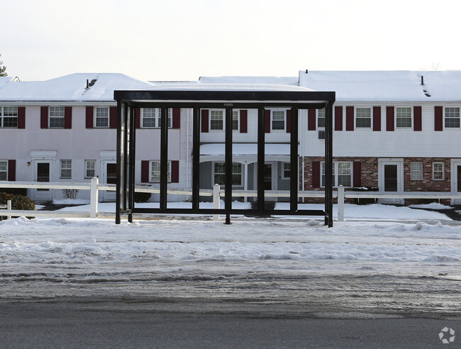 Building Photo - Townehouse of Amherst