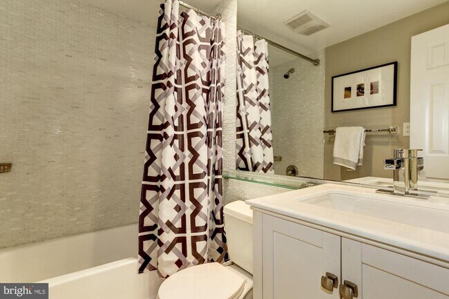Foto del edificio - 1630 19th St NW