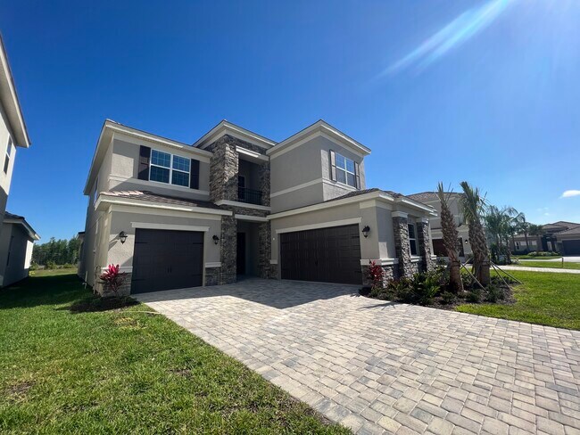 Building Photo - 32227 Logan Elm Ter