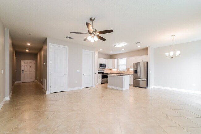 Foto del edificio - 1761 Cayman Cove Cir