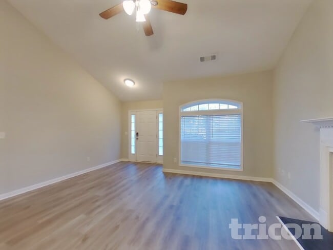 Foto del edificio - 133 Revere Turn