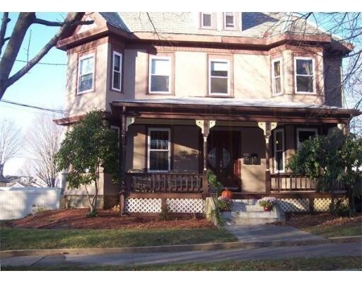Primary Photo - 17 Park St