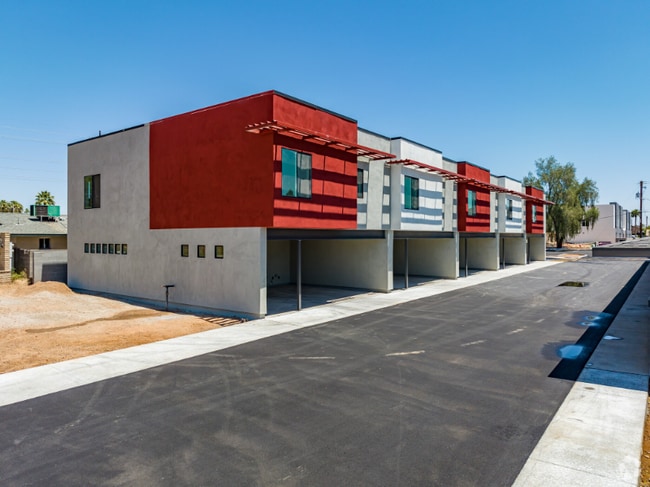 Building Photo - 3221 N 36th St