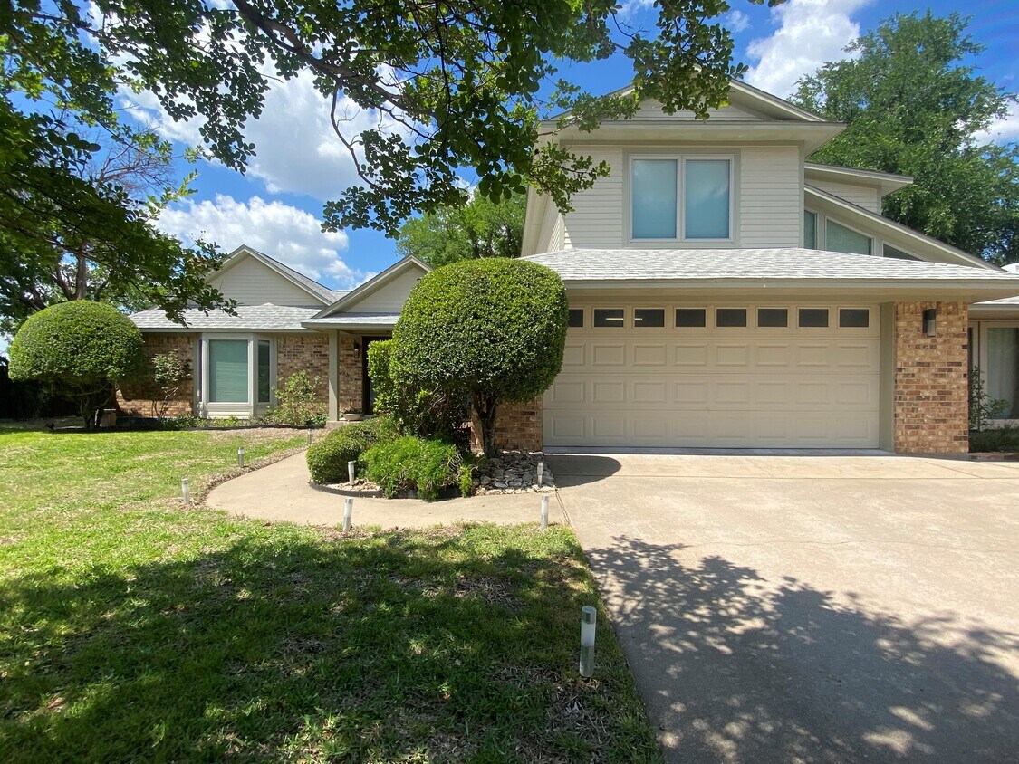 14020 Harbor Dr, Waco, TX 76712 House Rental in Waco, TX