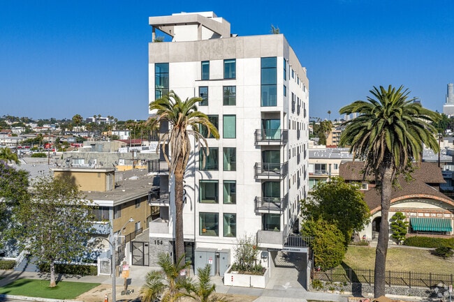 Building Photo - Onyx154 Apartments