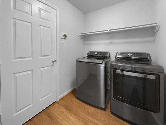Building Photo - 25621 Ramsey Heights Way