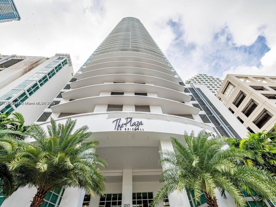 Foto principal - 950 Brickell Bay Dr