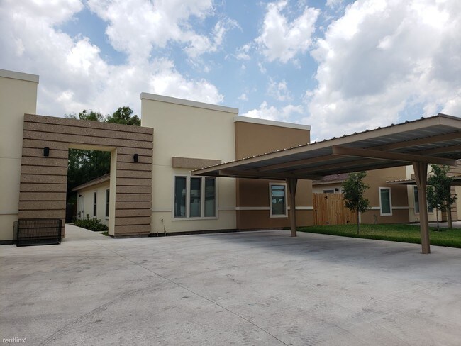 Building Photo - 2 br, 2 bath  - 2112 Garden Ridge Dr Unit 03