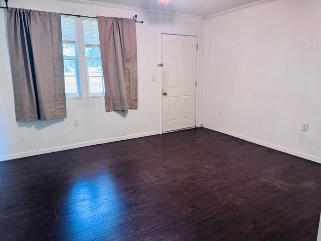 Building Photo - 59 Groner St