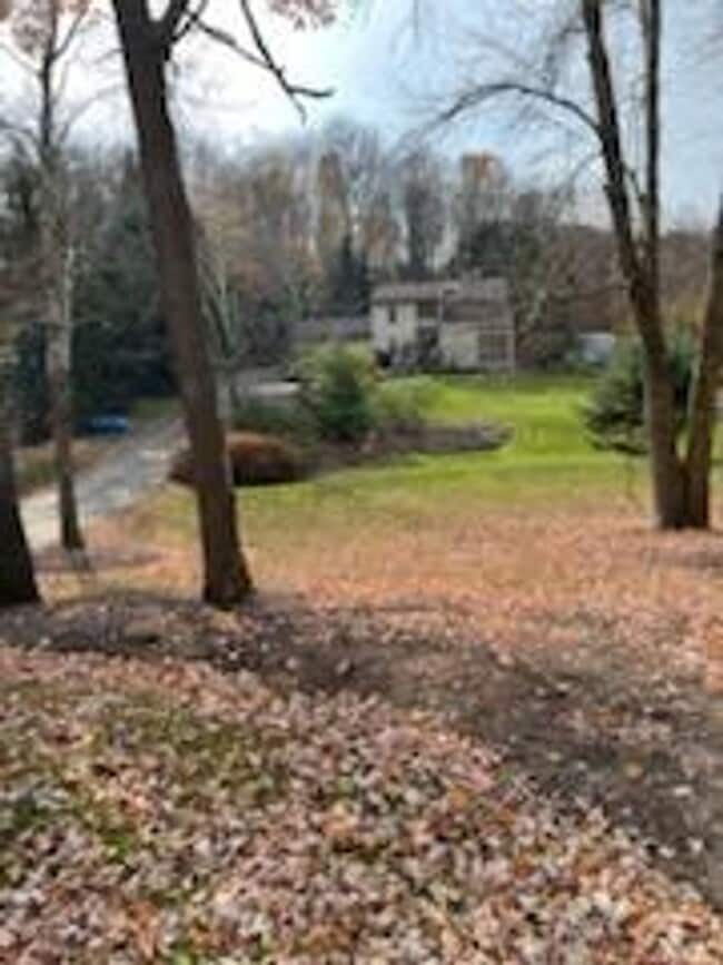 Building Photo - Exclusive 2025 U.S. Open Rental Near Oakmo...