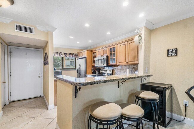 Foto del edificio - 3605 S Ocean Blvd