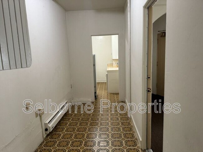 Foto del edificio - 2609 Ivy Dr