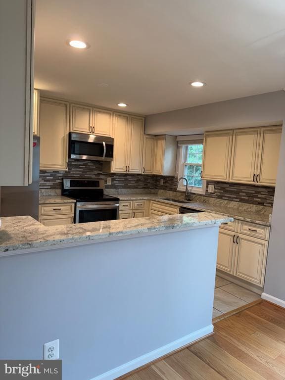 Building Photo - 5529 Corot Ct