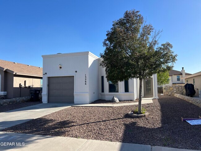 Foto del edificio - 13266 Kestrel Ave