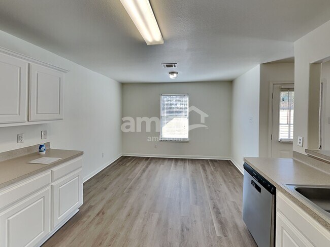 Foto del edificio - 4519 Nueces River Loop