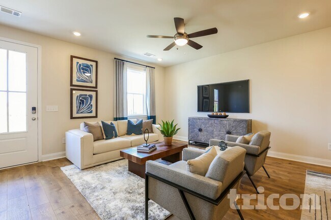 Building Photo - 9 Beautyberry St