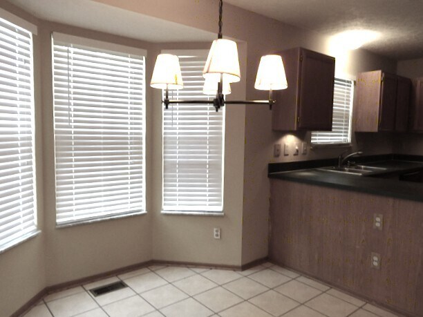 Foto del edificio - 3300 Darby Glen Blvd