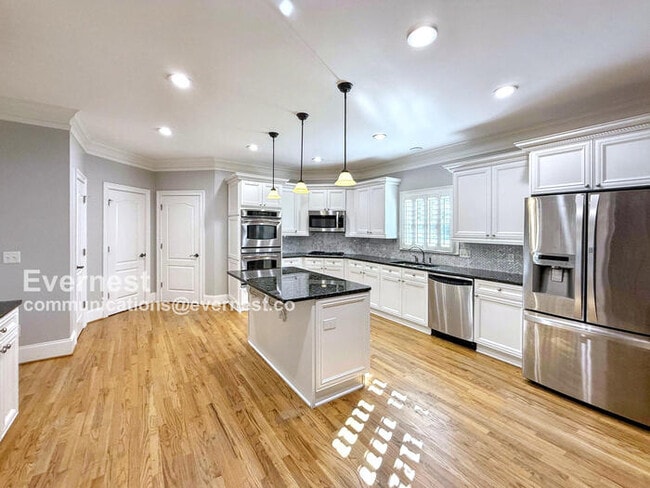 Building Photo - 1119 Hardwood Cove Rd