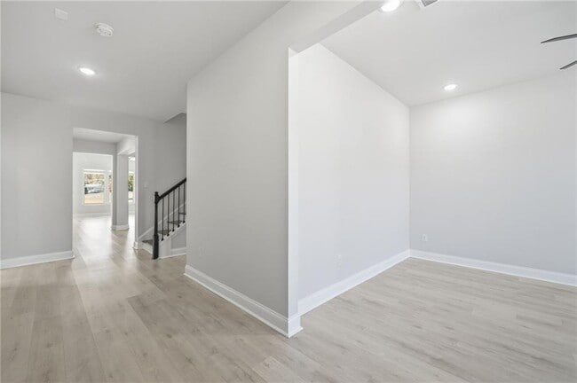 Foto del edificio - 7040 Ansley Pk Wy