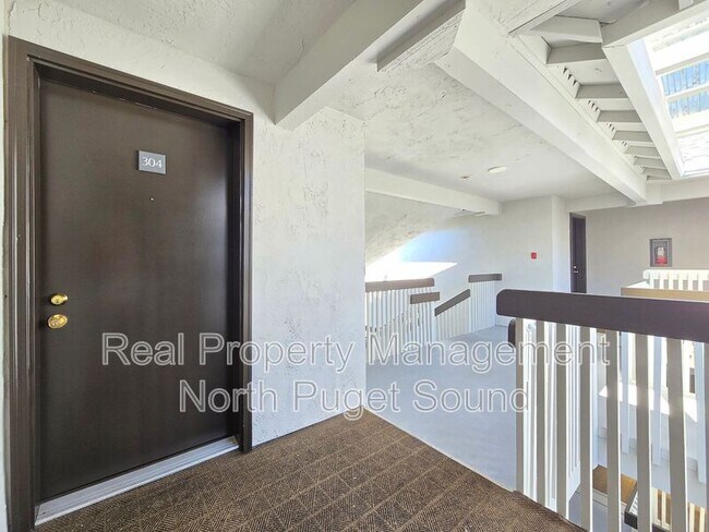 Foto del edificio - 6700 NE 182nd St