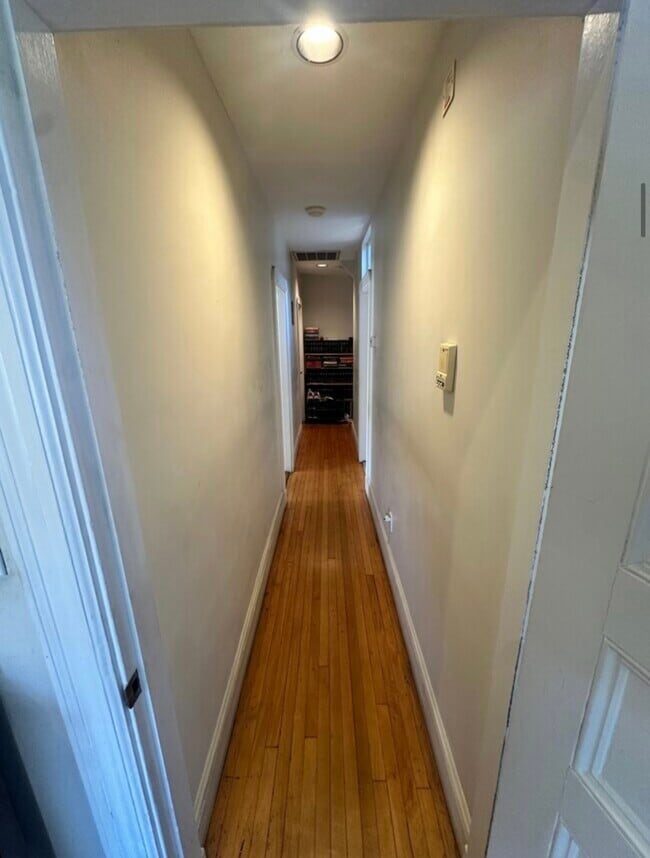 Foto del edificio - 147 Willow Ave