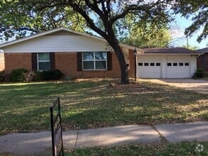 Building Photo - 3534 Princeton Dr