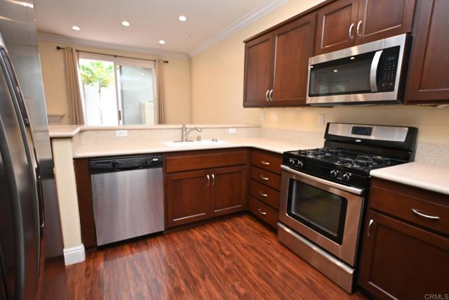 Foto del edificio - 2825 W Canyon Ave.
