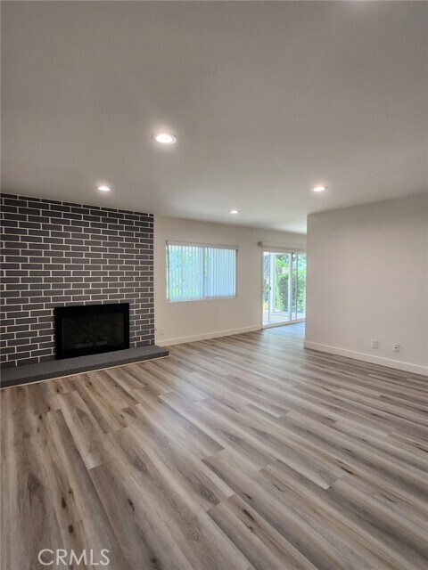 Building Photo - 2300 El Rancho Vista