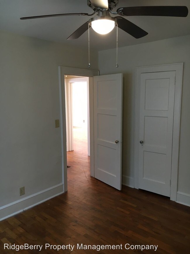 Building Photo - 4 Whiteway Dr